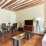 Bnbnook - Chic 2Br - Champs-Elysees & Lafayette